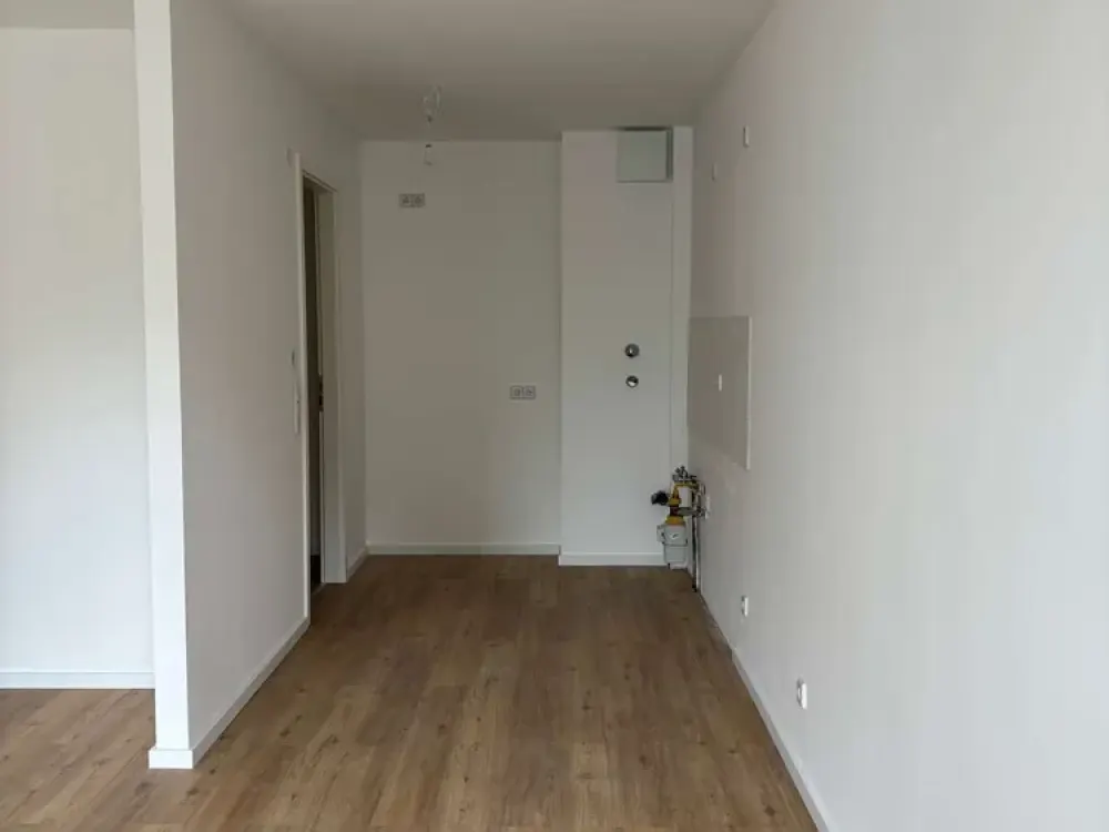 !! Wohnberechtigungsschein erforderlich !! WBS 100/120 schöne 3 Zimmer mit Balkon in Wilhelmsruh