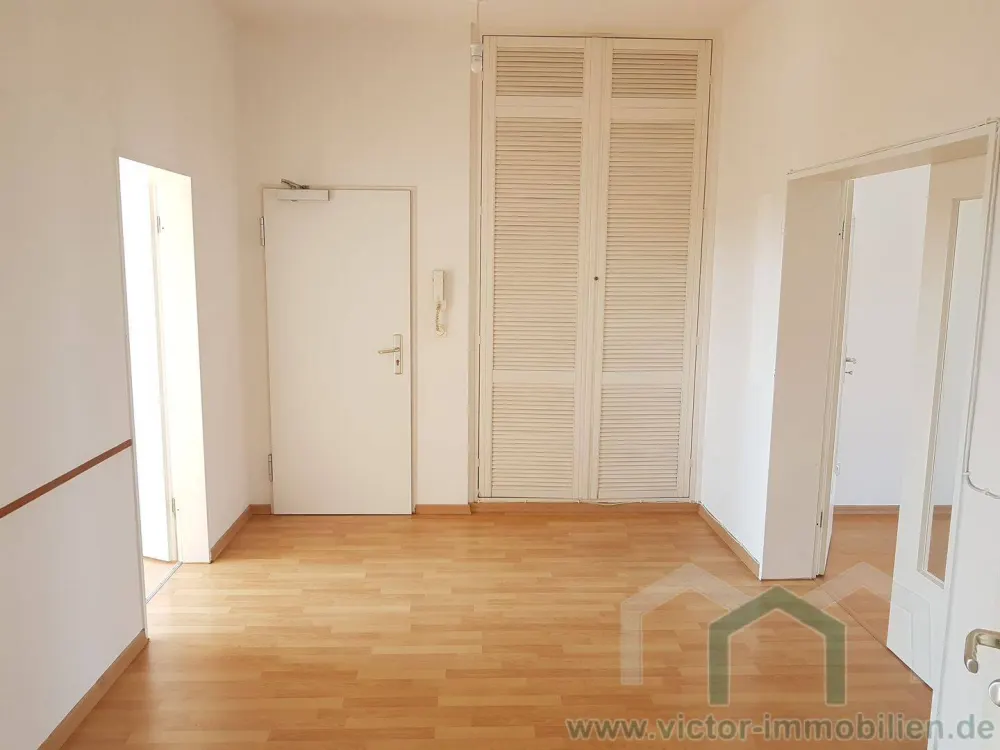 ** Zentrumsnahe 2-Zimmer-Whg. mit Balkon * Lift **