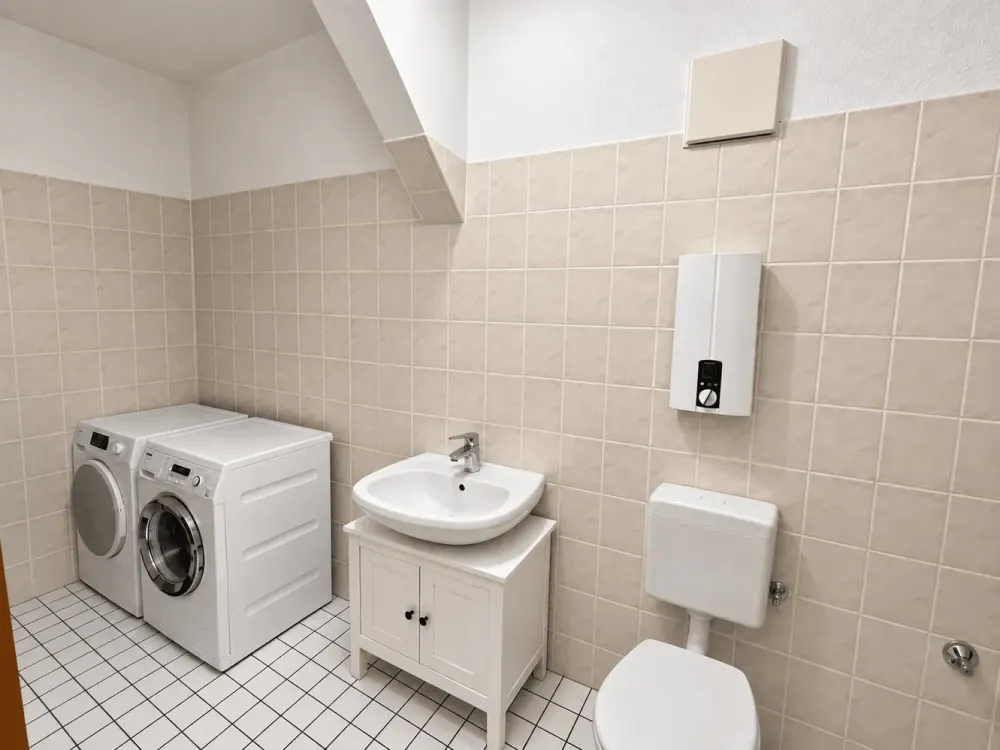 Zentral gelegene 3-Zimmer-Dachgeschosswohnung mitten in der Stadt
