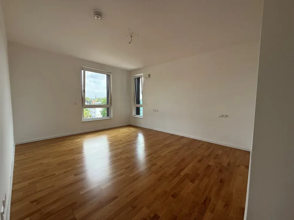 Geräumige 3 Zimmer Wohnung mit offener Küche & Balkon - Kornwestheim