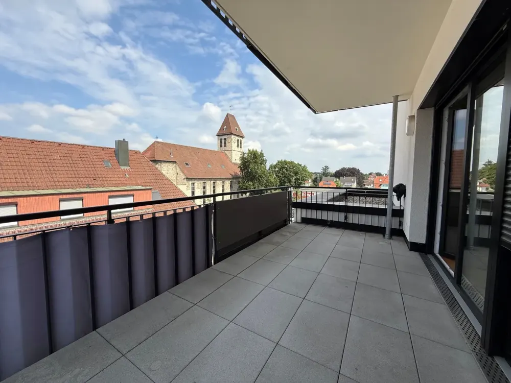 Geräumige 3 Zimmer Wohnung mit offener Küche & Balkon - Kornwestheim