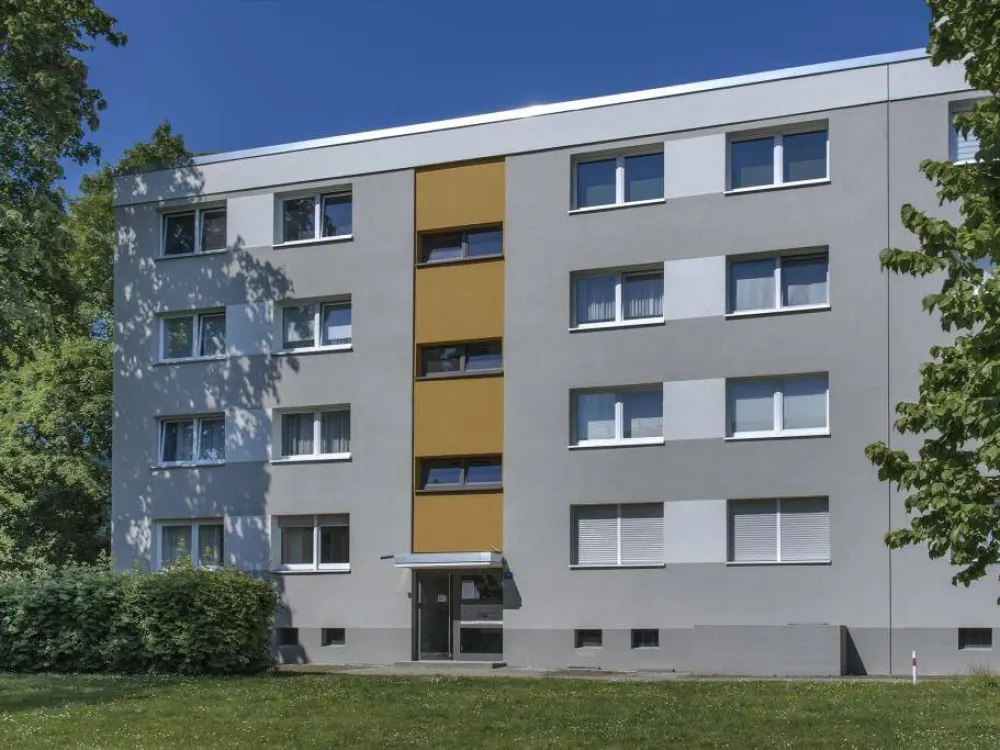 Zeit für einen Tapetenwechsel? Tolle 3 Zimmer Wohnung mit Balkon!