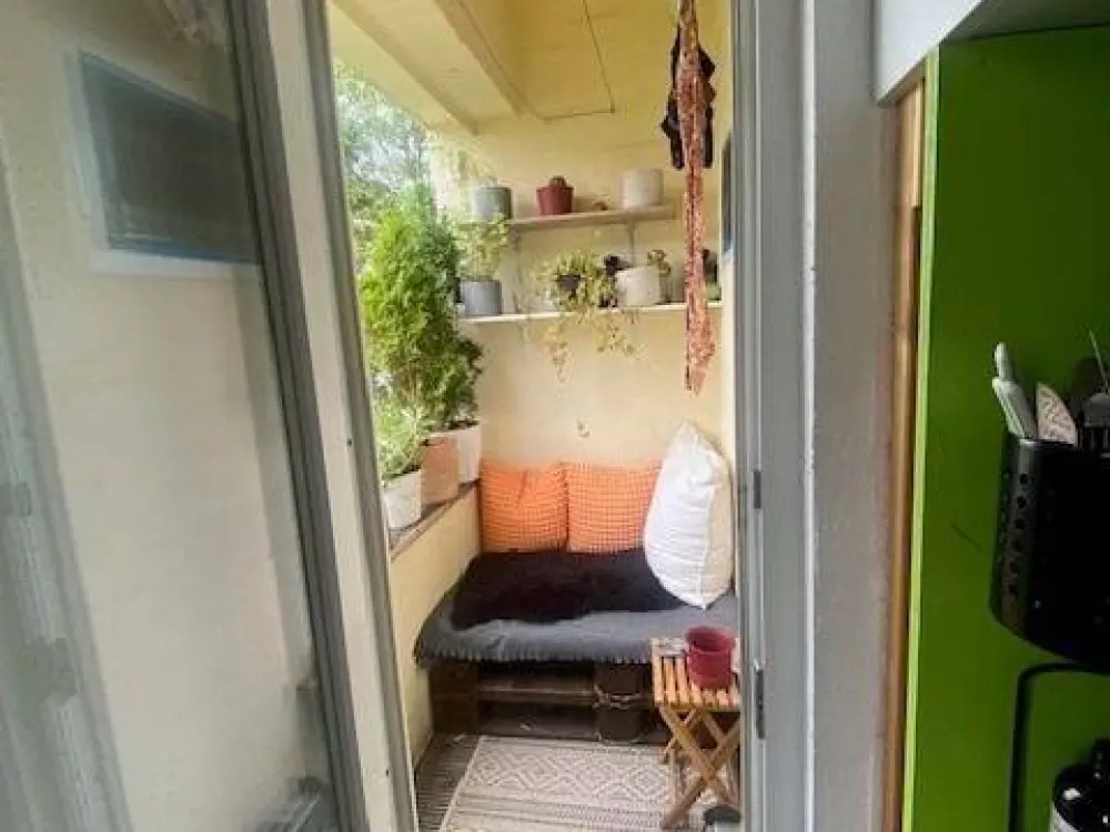 Balkon am Wohnbereich: 3-Zimmer-Wohnung im 2. Stock in Nürnberg, Nunnenbeckstraße