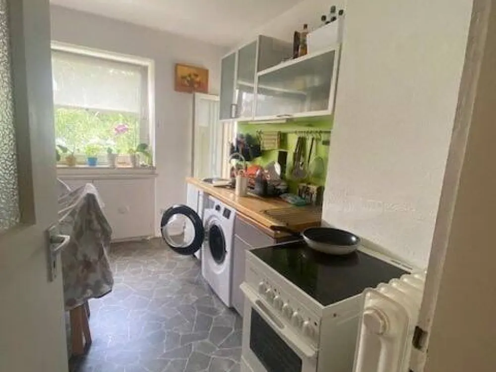 Balkon am Wohnbereich: 3-Zimmer-Wohnung im 2. Stock in Nürnberg, Nunnenbeckstraße