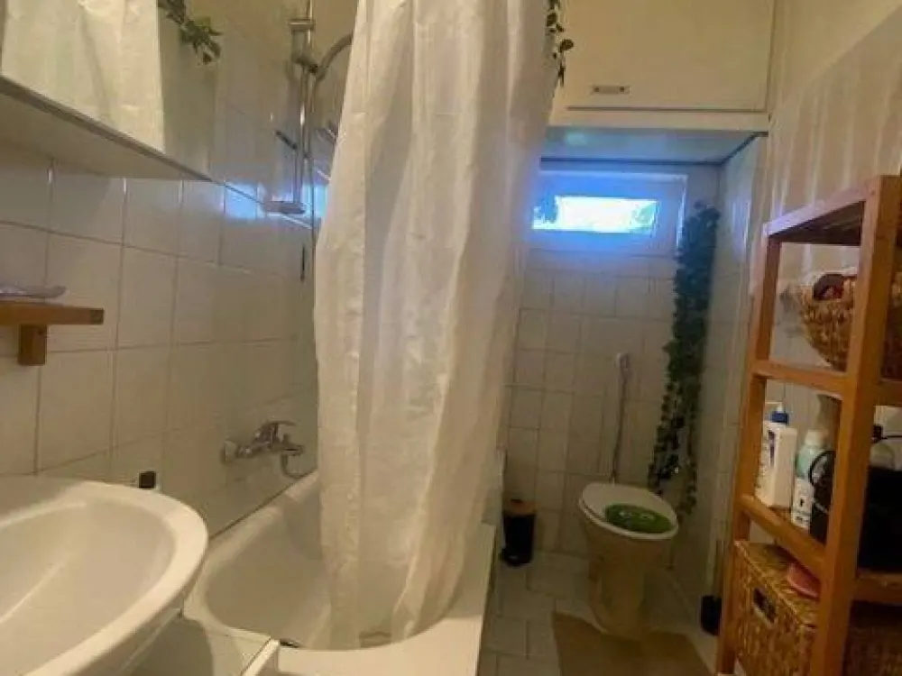 Balkon am Wohnbereich: 3-Zimmer-Wohnung im 2. Stock in Nürnberg, Nunnenbeckstraße