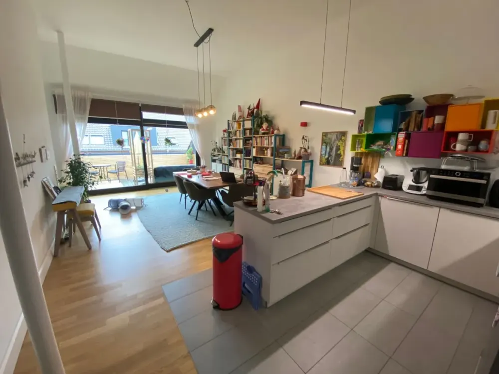 Helles 4-Zimmer-Dachgeschoss mit Dachterrasse und Aufzug in Witten