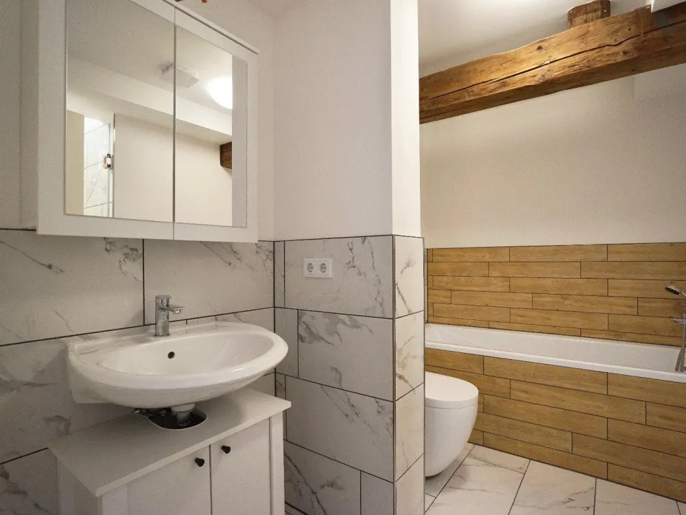 5-Zi. Maisonette mit Galerie und Masterbad, Wohnen über zwei E
