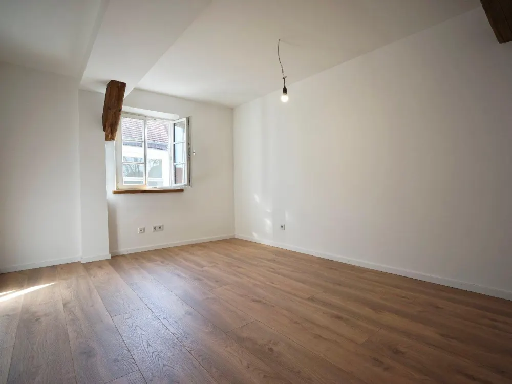 5-Zi. Maisonette mit Galerie und Masterbad, Wohnen über zwei E