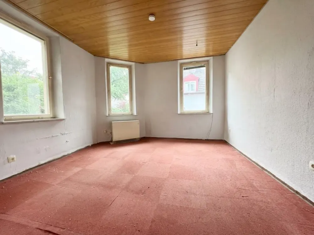 3-Zimmer-Wohnung mit neuem Bad und sep. Küche