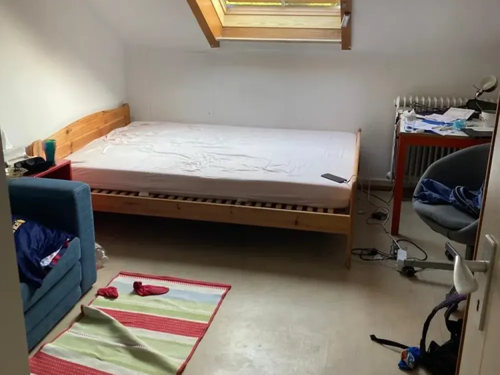 BEFRISTET BIS 31.05.2027: 5 Zimmer Wohnung in ruhiger Lage am Killesberg