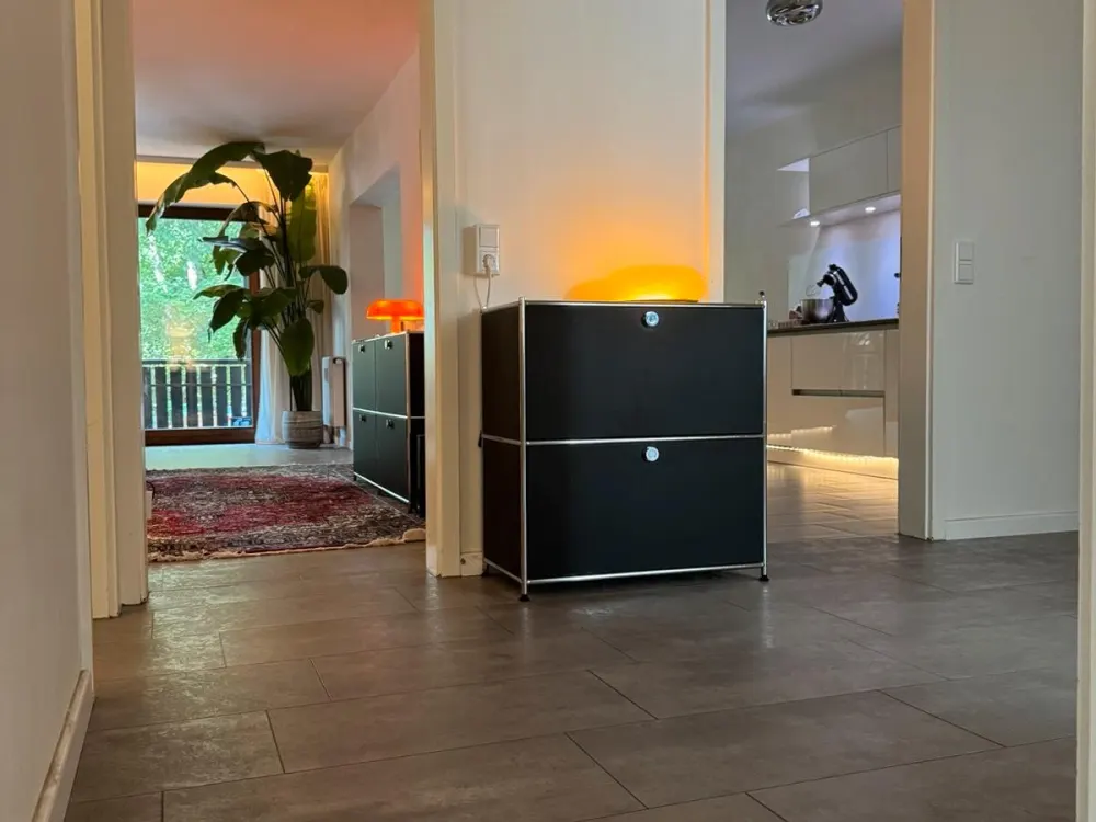 Zwischenmiete:3 Zimmer Wohnung Pienzenauerstr direkt am E-Garten