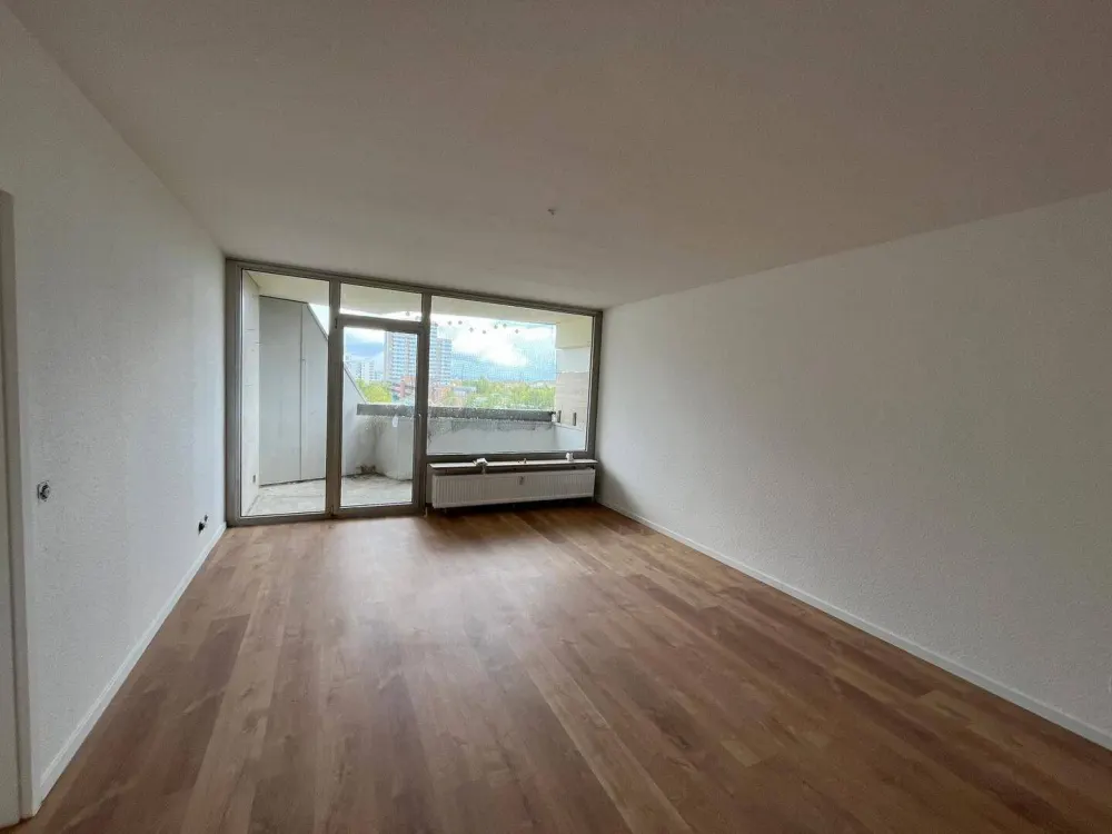 Charmantes 2-Zimmer-Apartment mit Balkon in Köln Chorweiler 6/1