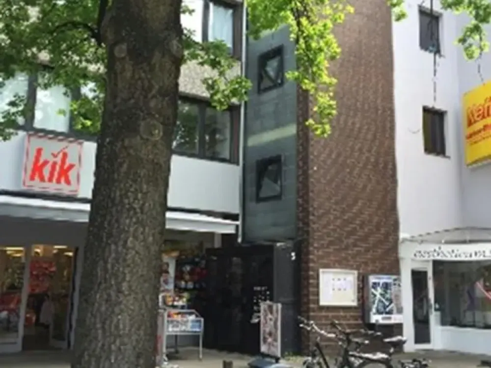 Bright 1-Room Residential Gem in Kirchrode