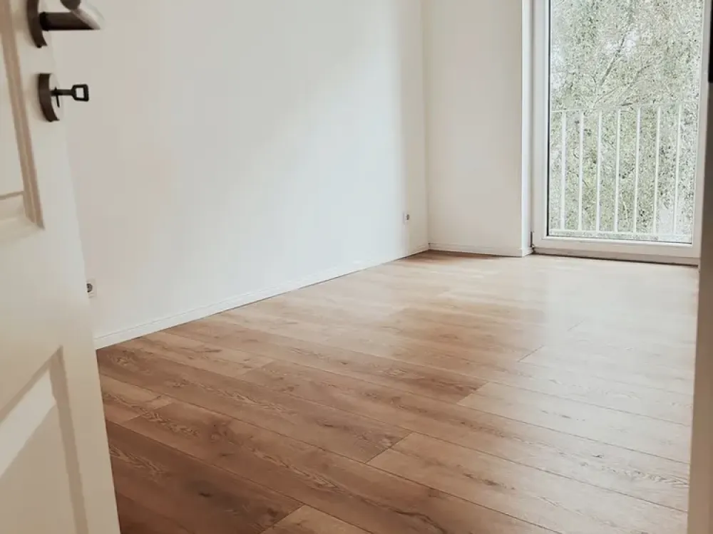 Sonnige und moderne 3- Zimmerwohnung im grünen Berlin-Altglienicke