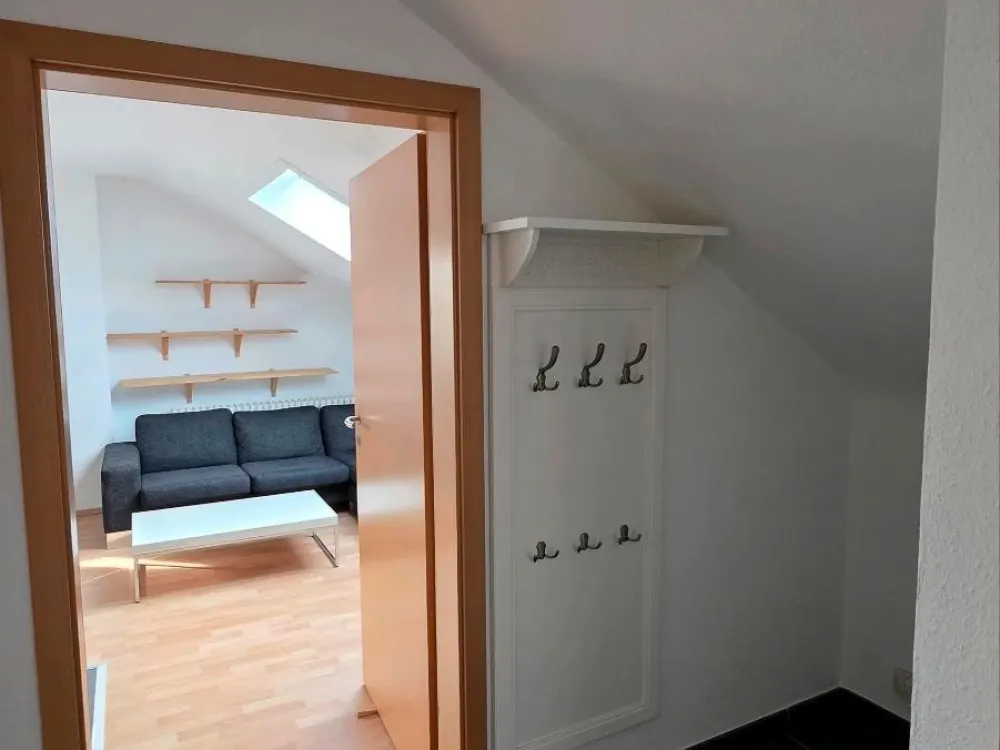 Schöne, helle 2-Zimmer-DG-Wohnung in Waiblingen-Bittenfeld