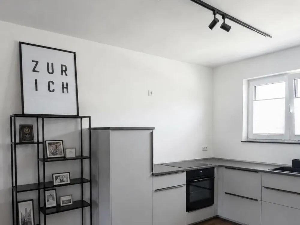 Neubau-Maisonette 2023 · eigener Hauseingang · Balkon · 3 Zimmer · möbliert möglich