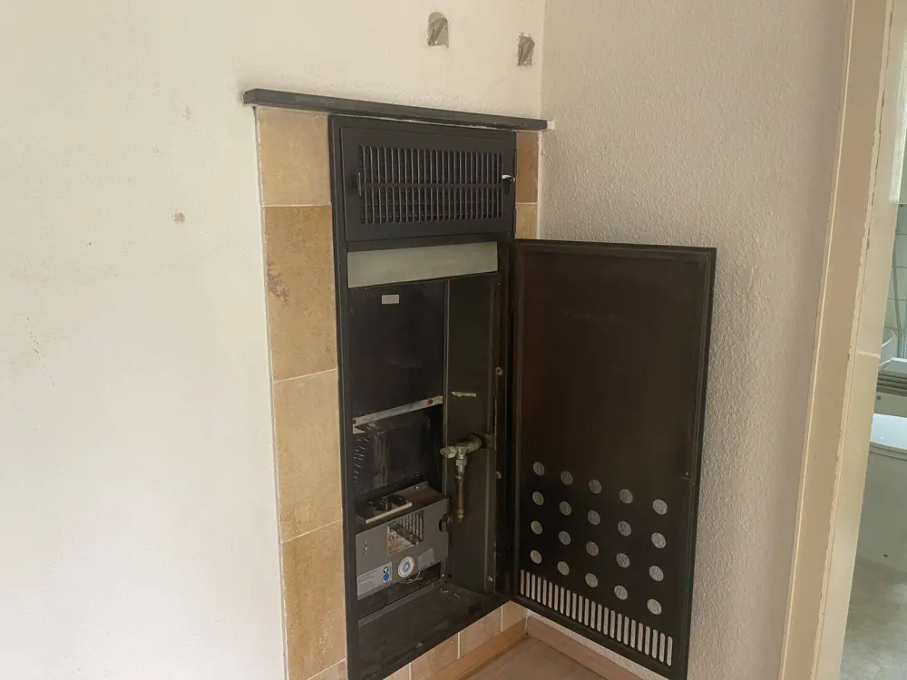 Sofort verfügbar: 2-Zimmer mit Terrasse und Küche