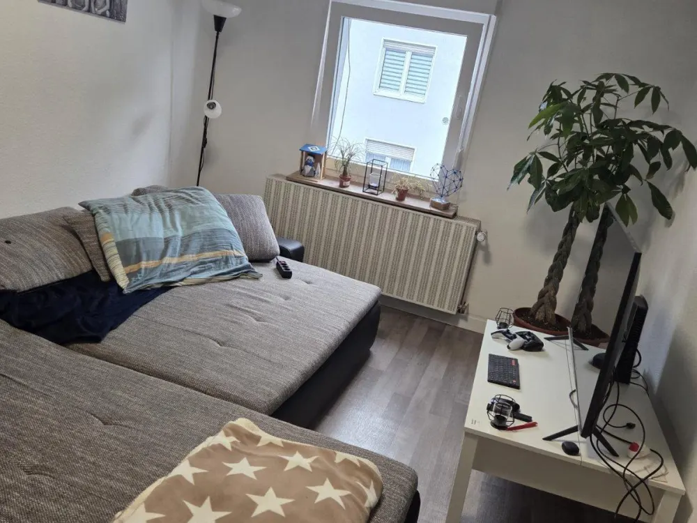 renovierte & sanierte 2ZKB mit EBK in St.Arnual