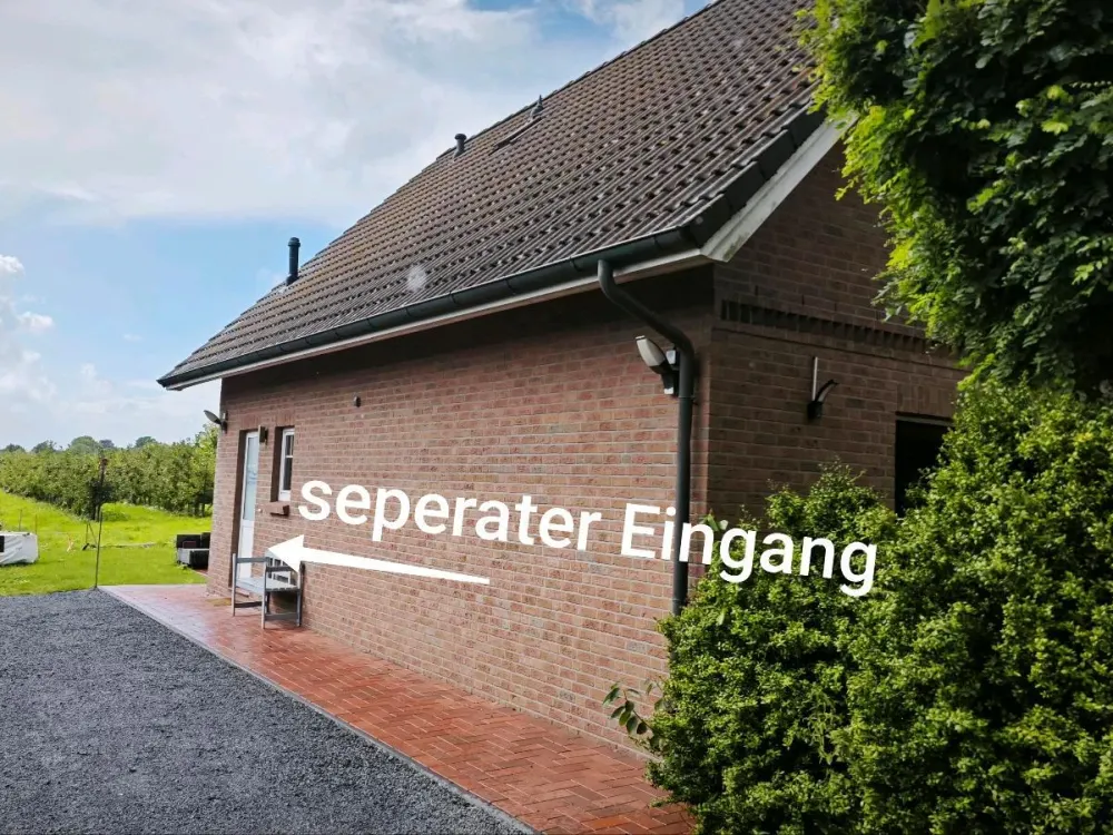 Single -Wohnung 2 Zi. ca. 60qm Einzellage komplettes Haus Terr.