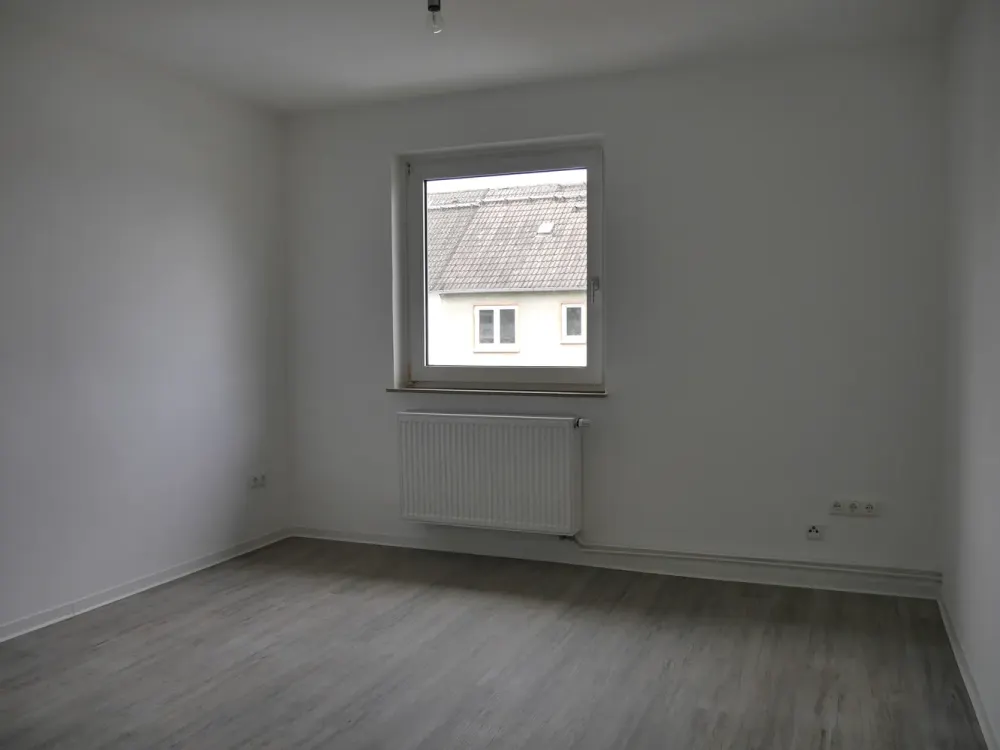 Schöne 3-Zimmer-Wohnung mit Tageslichtbad in Hanau-Großauheim zu vermieten