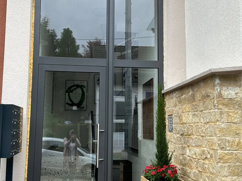 Dudweiler * Wohngemeinschaft * 1 Zimmer * top möbliert * Gr. Bett * Waschbecken * eigener Kühlschrank