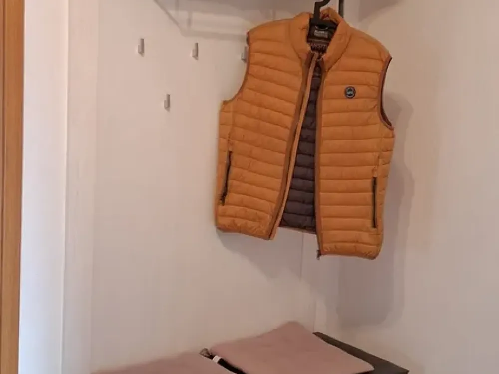 Nachmieter für 3 Zimmern und Balkon in Stutensee ges. Anzeige genau lesen.