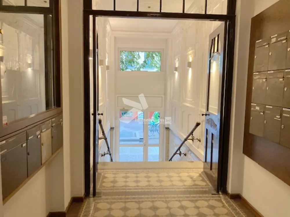 Etwas Besonderes! Helle 3Raumwohnung über 2 Ebenen - Galerie! Balkon! Lift im Haus!