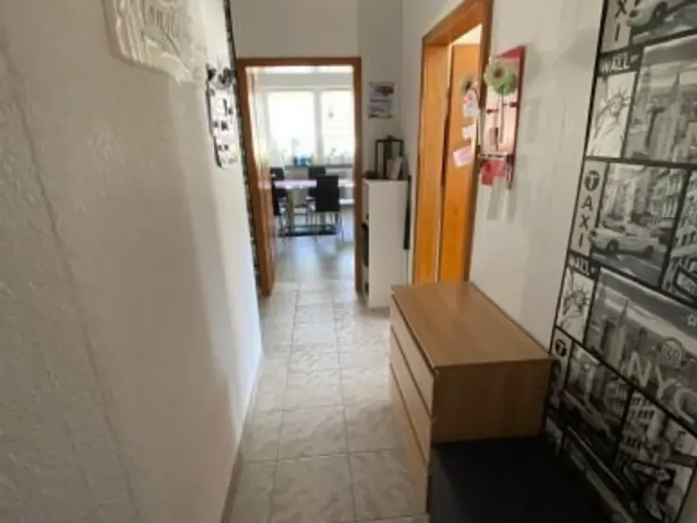 Viel Platz für Ihre Ideen: Saniertes 4-Zimmer-Apartment in Saarbrücken
