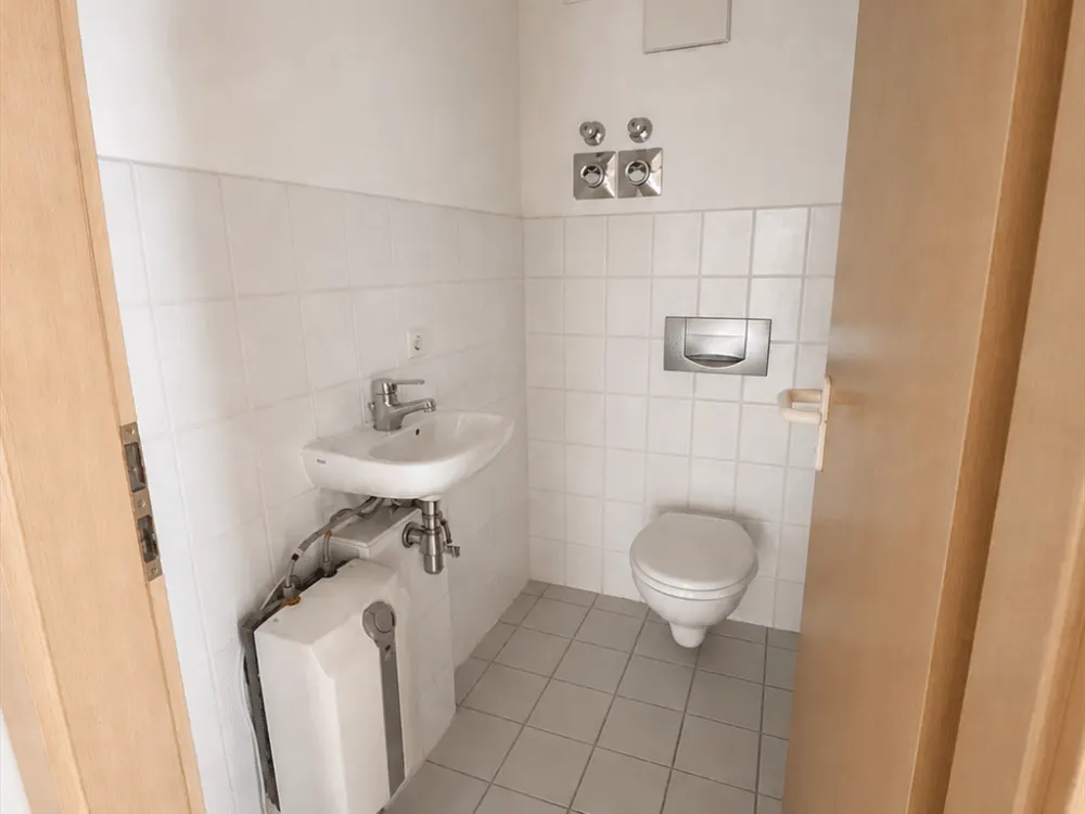 schöne große 2-Raum Wohnung im Osten Leipzigs zu vermieten