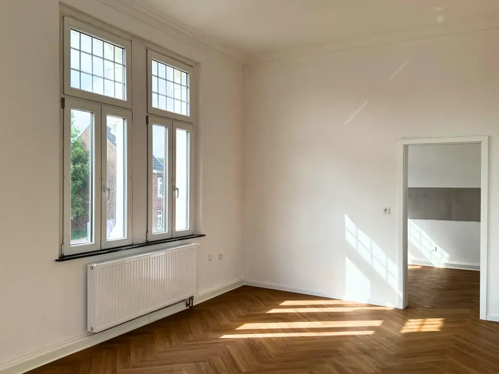Etagenwohnung im Herzen von Kapellen mit Balkon