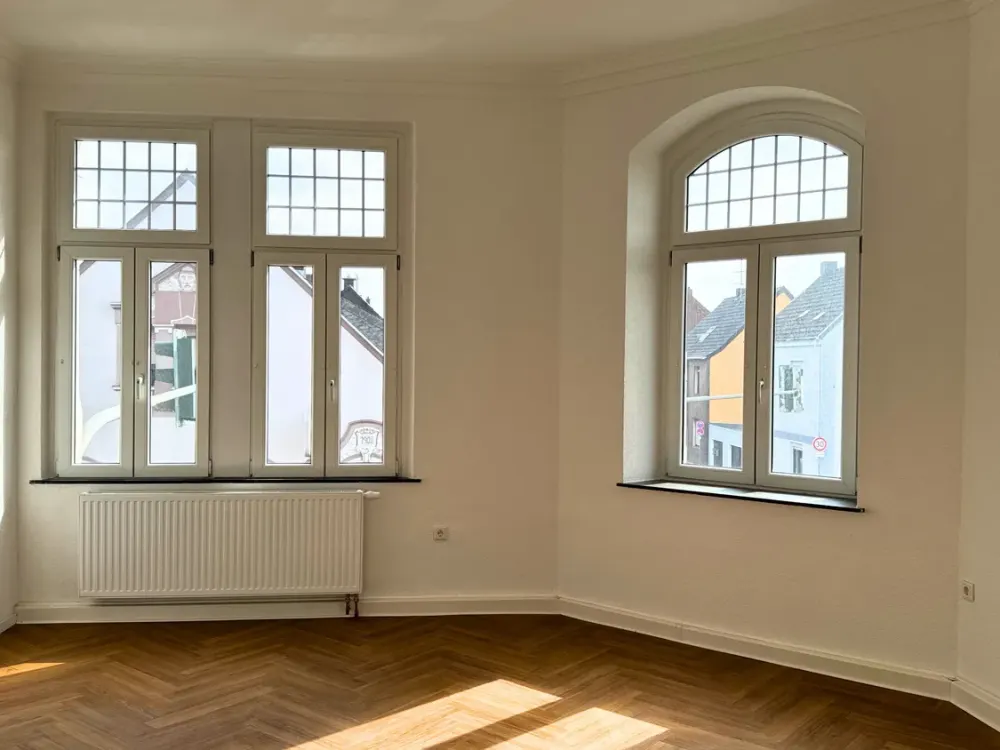 Etagenwohnung im Herzen von Kapellen mit Balkon