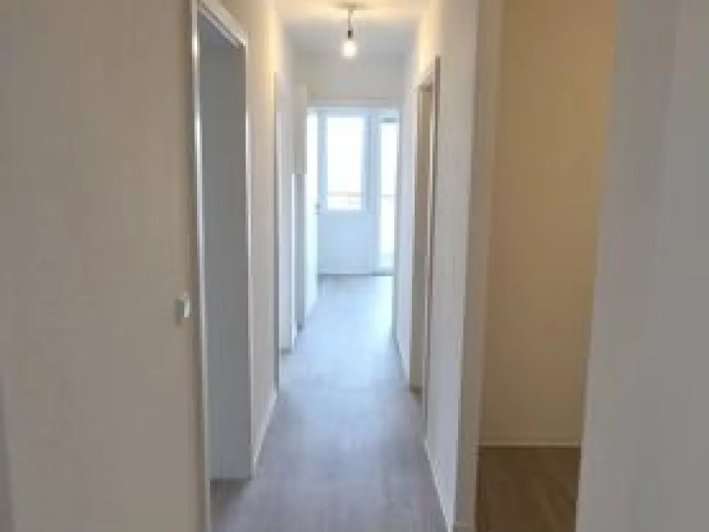 Wohnung sucht Familie! 4-Zimmer-Wohnung mit Balkon