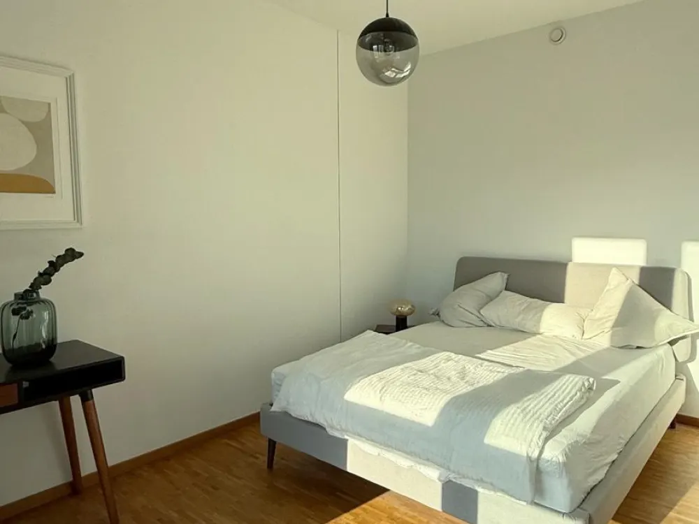 (Befristet): Lichtdurchflutete 3 Zimmer 86qm Wohnung Pberg/Pankow