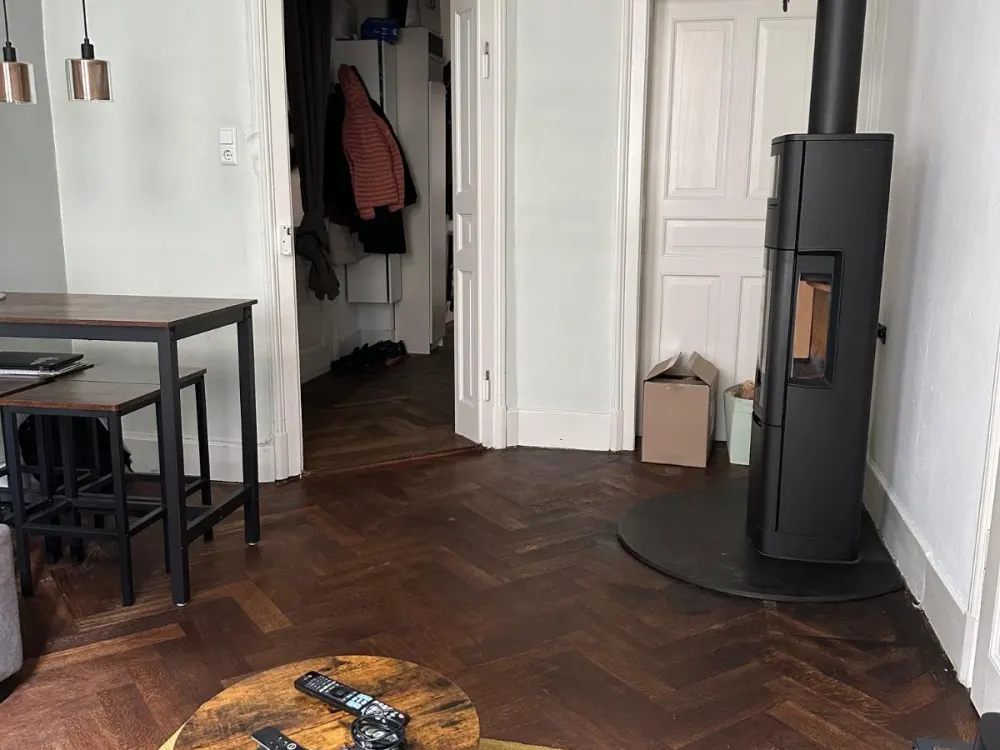Charme im Herzen Stuttgarts, mit Veranda und Kaminofen