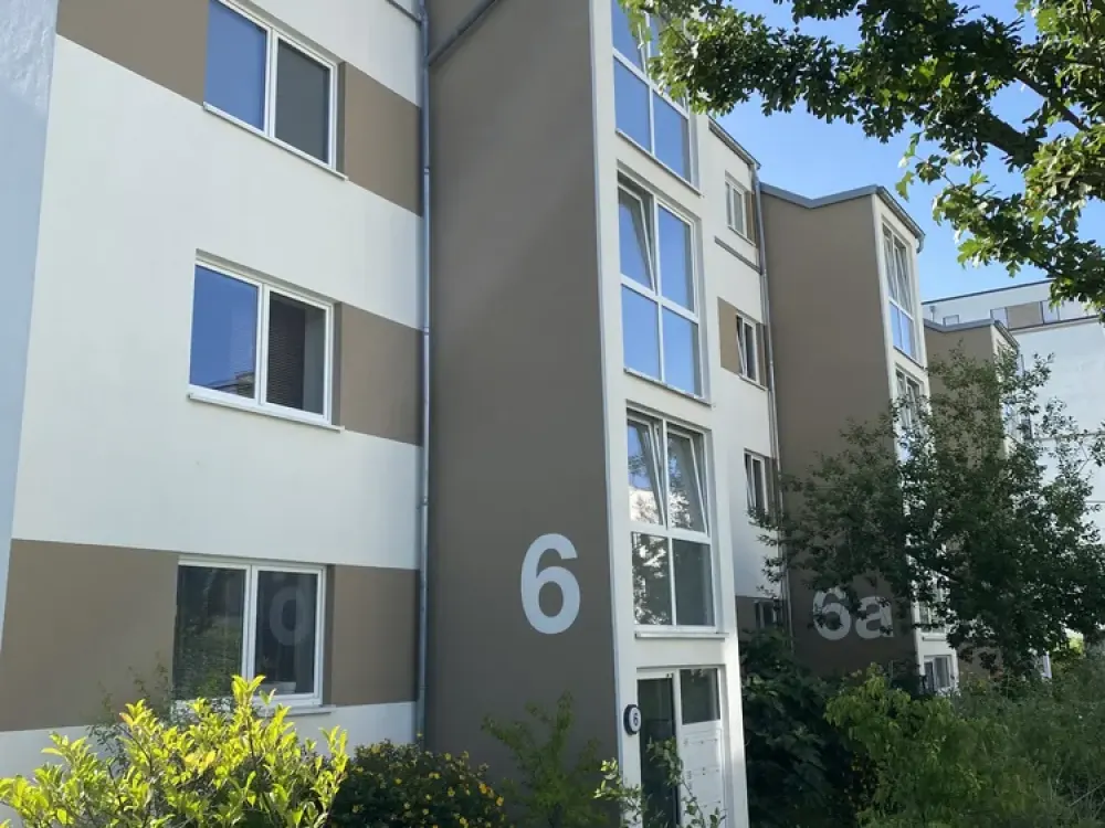 Großzügige 4- Zimmerwohnung