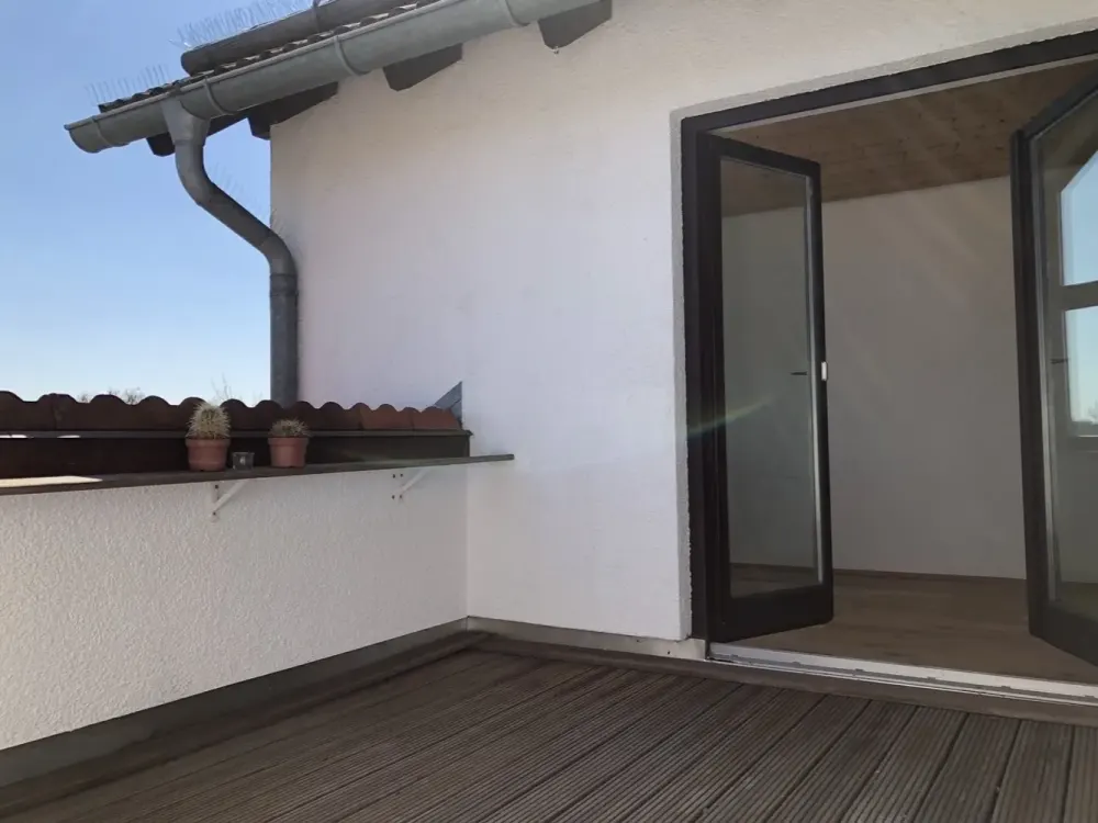 2-Zimmer-Wohnung mit Dachterrasse in Germering