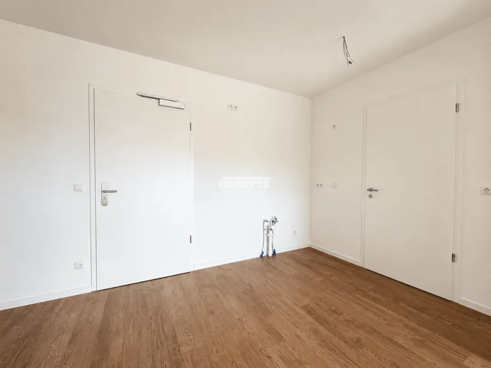 شركة antaris Immobilien GmbH شقة من غرفتين في Steigereck - مبنى جديد، شرفة، موقف سيارات