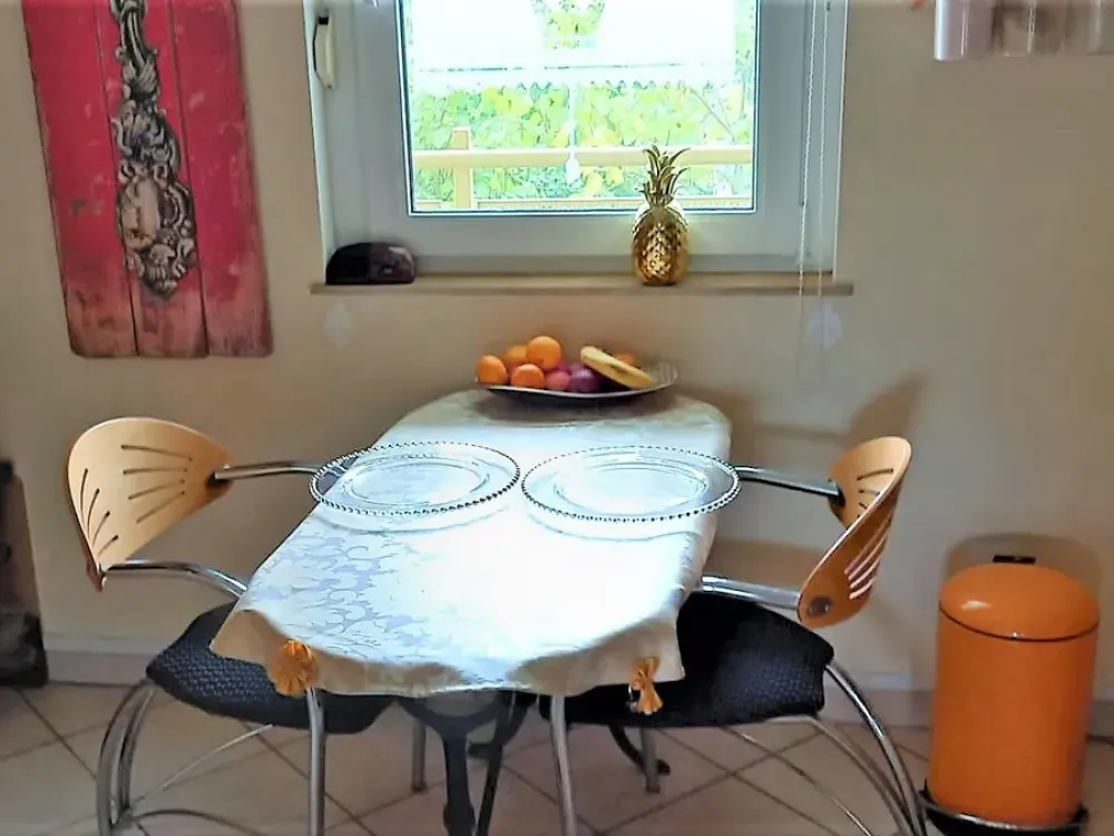 Gut geschnittene 3-Zimmer-Wohnung mit Wintergarten in München-Am Hart