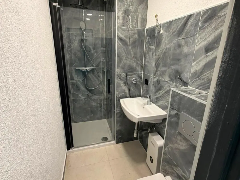 Modernes Wohnen: Frisches 30 m² Apartment in 66115 Saarbrücken