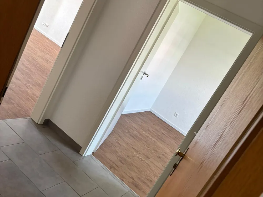Renovated 2-Room Apartment | Balcony | Cellar | Parking Space