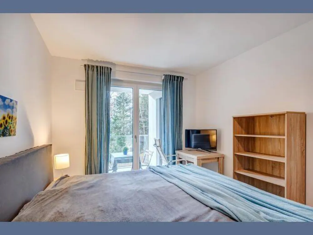 Möbliert: Moderne 2-Zimmer Wohnung mit Loggia