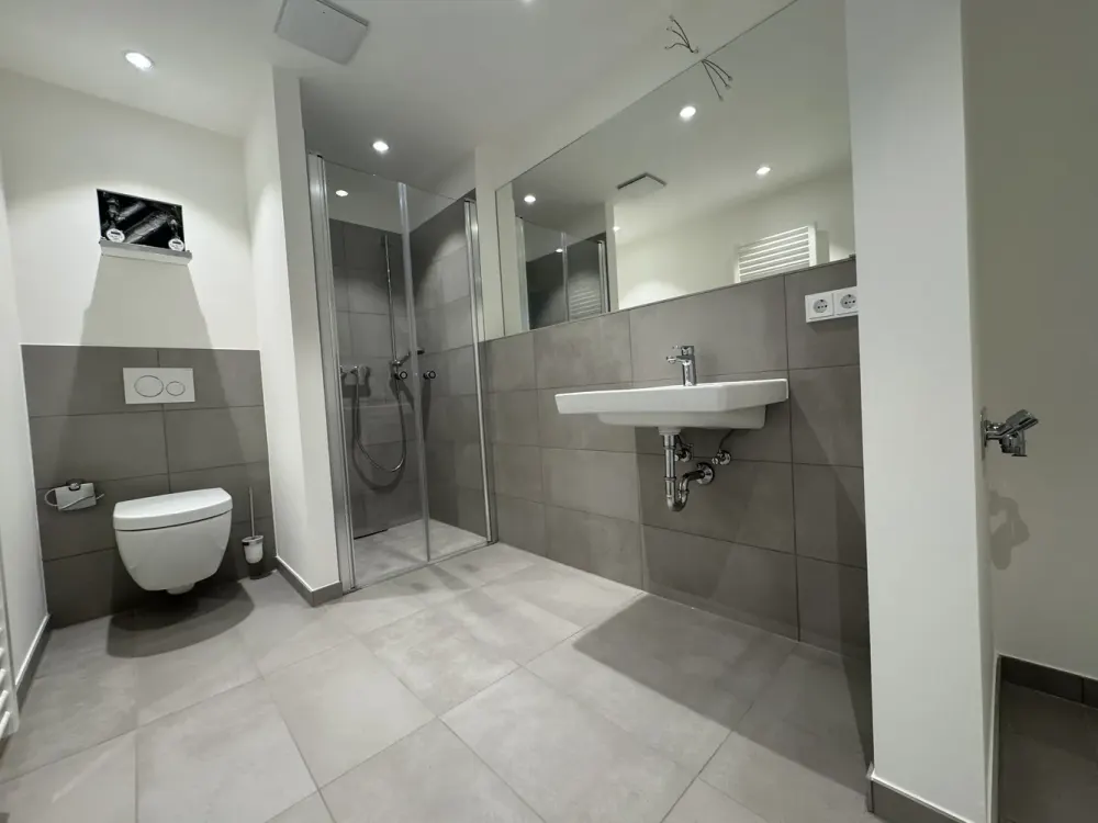 Your new home: individual 1-room single apartment with fitted kitchen in a central location