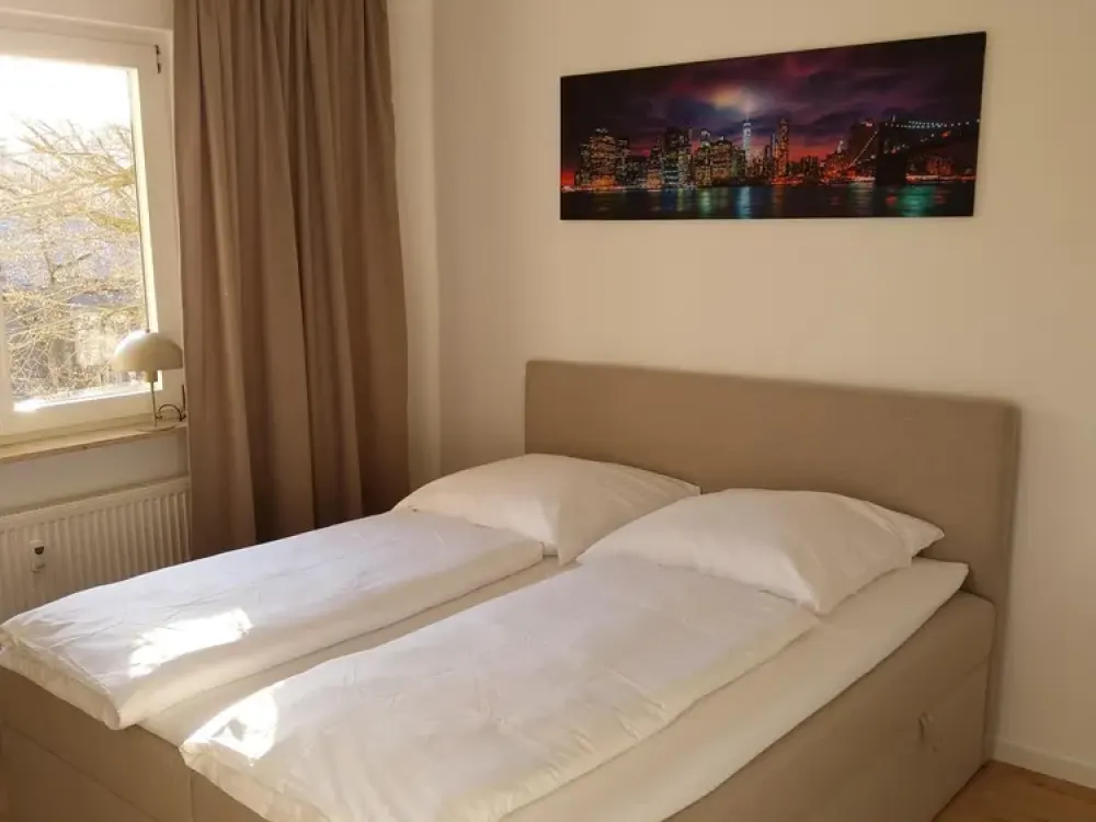 Exklusiv eingerichtete 3-Zimmer Wohnung in Bestlage