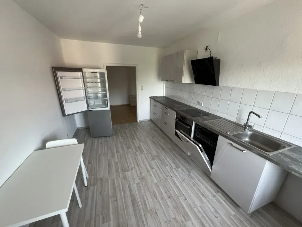 3 Zimmer Mädchen / Frauen WG in Top Lage
