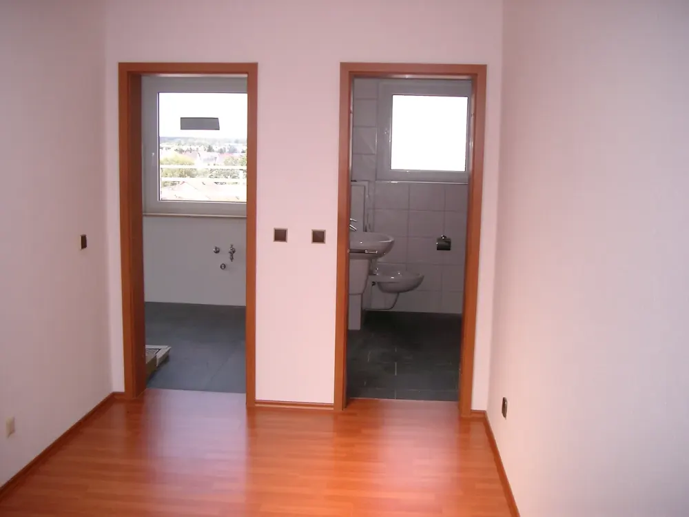 Cozy 2-Room Penthouse Apartment with Great Views in Stutensee-Blankenloch