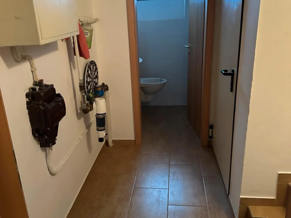 Zwei kleine Zimmer zu vermieten