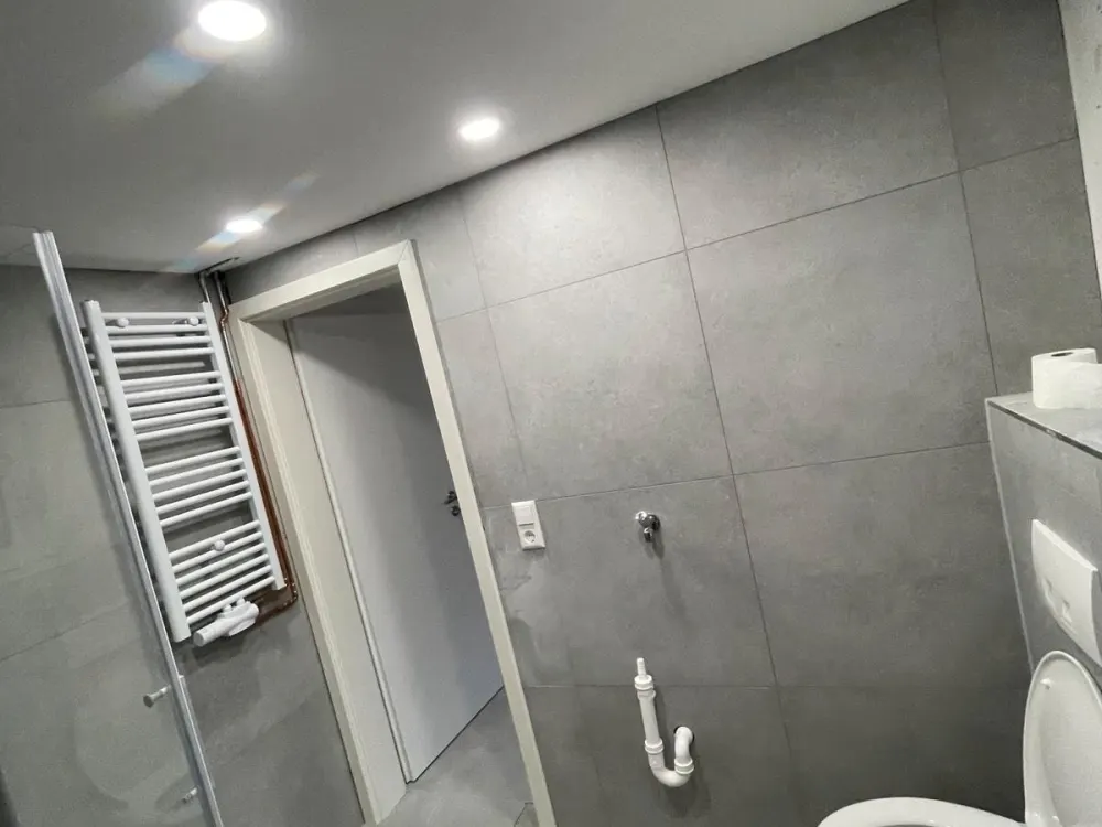 Kernsanierte 1-Zimmer-Wohnung mit EBK in Neckarweihingen, 25 m²
