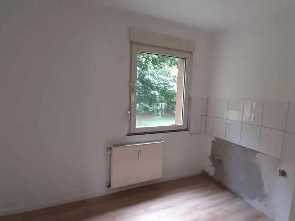 Bonifatiusstraße 14 - schöne 3 ZKB im EG