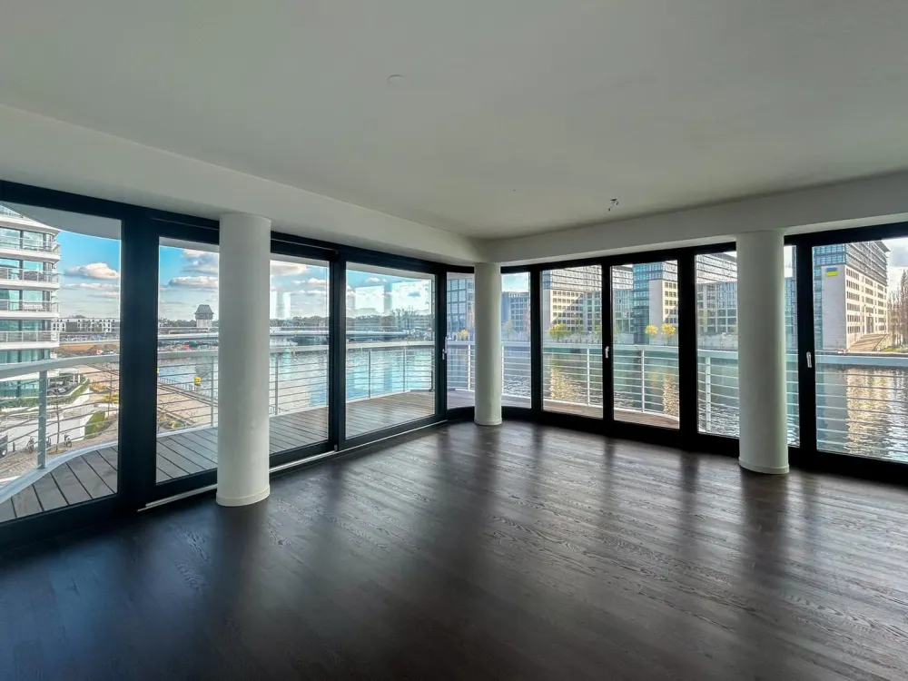 Hochwertige Neubauwohnung mit Wasserblick