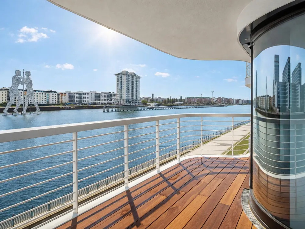 Hochwertige Neubauwohnung mit Wasserblick